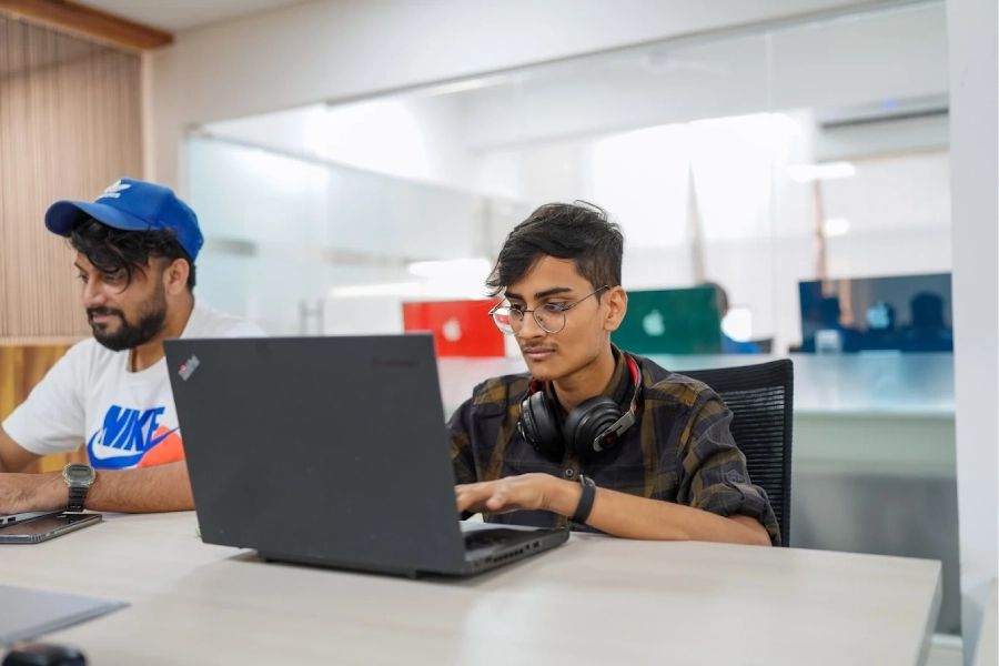 our digital marketing team