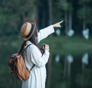 tourism travel performance marketing agency dubai uae paid advertising conversion optimization booking growth (icon: bullseye)