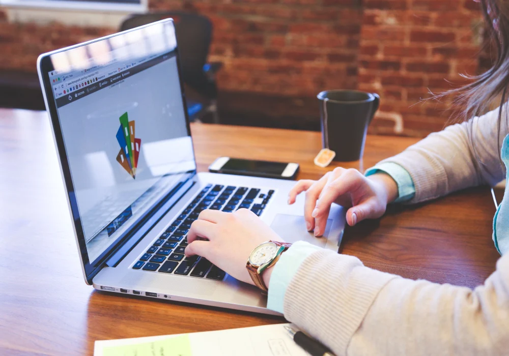 What Is Freelance Digital Marketing? Skills, Career Paths, and How to Deliver